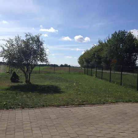 度假居 Ferienhaus In Glutzow-hof Mit Privatem Garten